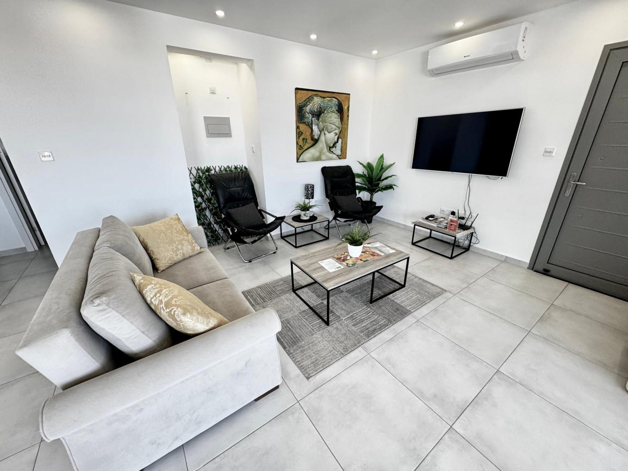 Carrington Holidays Kyrenia  Exterior foto